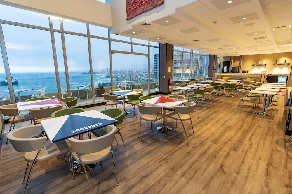 Hampton By Hilton Antofagasta Hotel Екстериор снимка