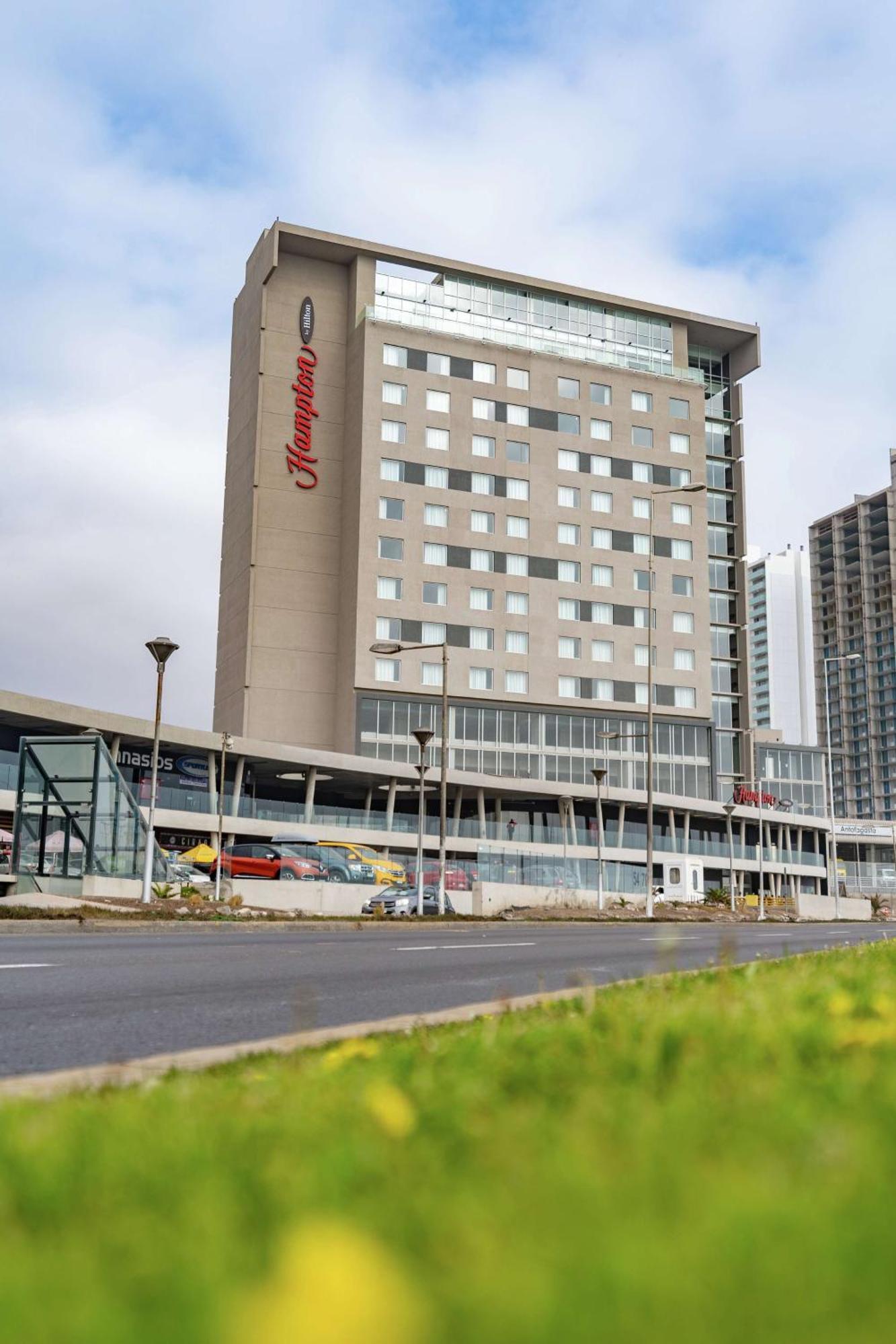 Hampton By Hilton Antofagasta Hotel Екстериор снимка